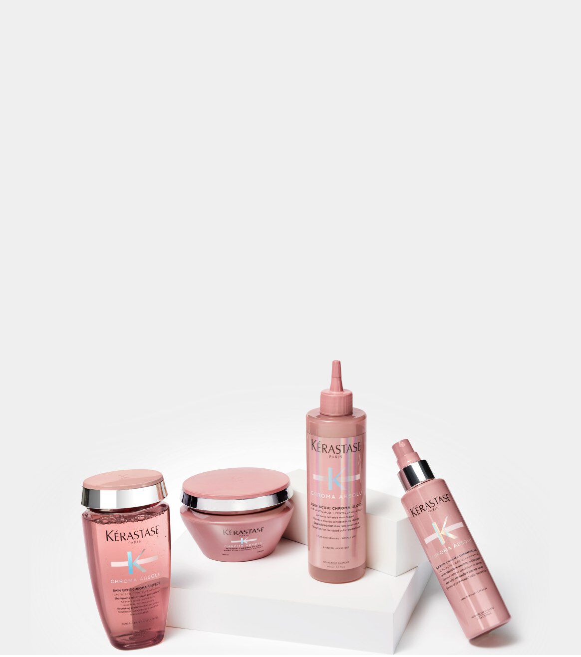 La gama Chroma Absolu sobre una base de cristal.